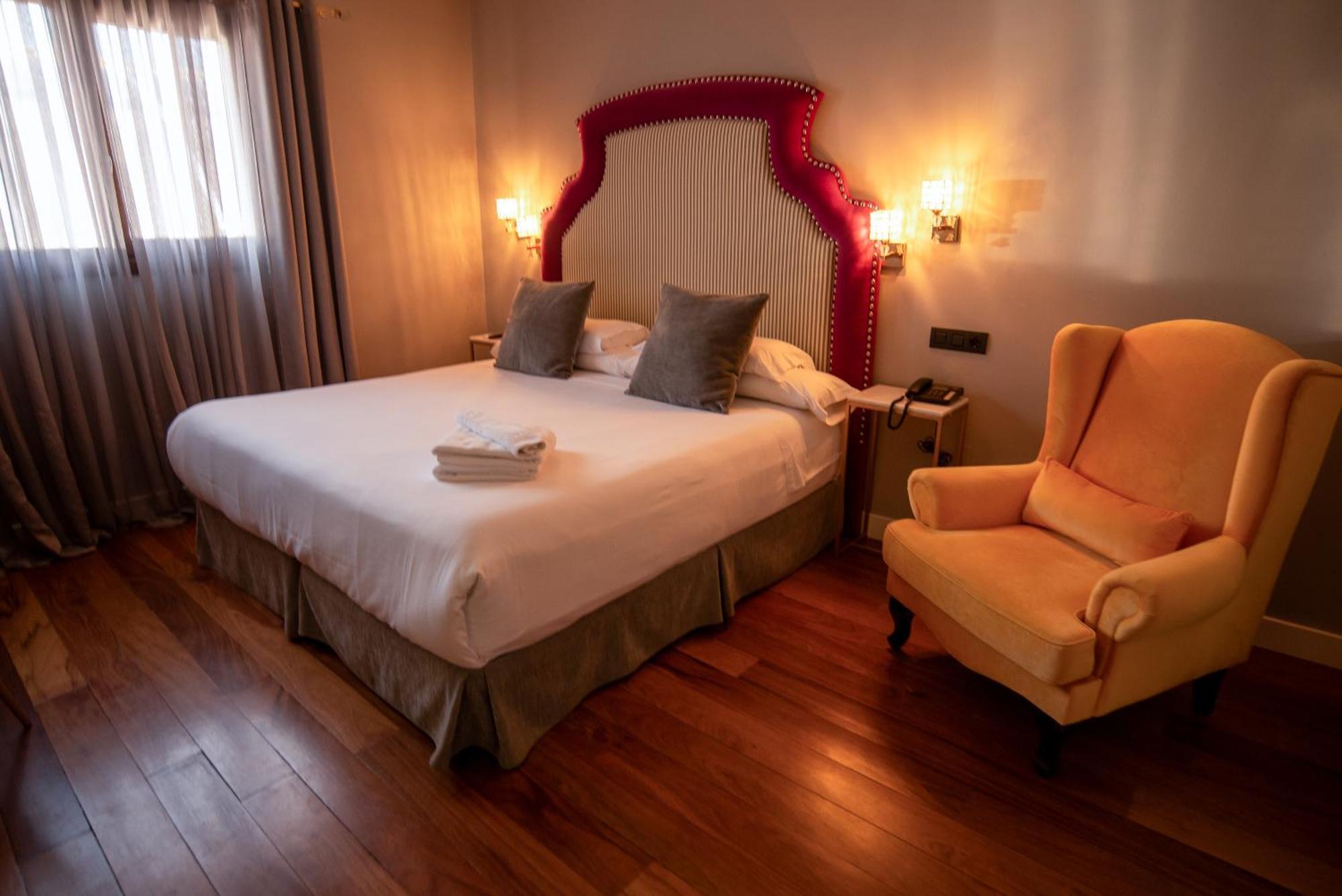 Hotel Don Juan Boutique Úbeda Buitenkant foto